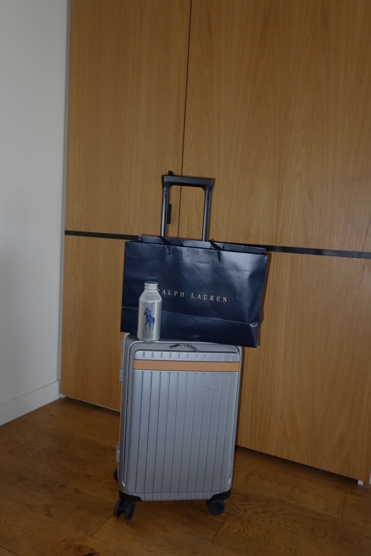 Hotel and travel content by @dom.overseas