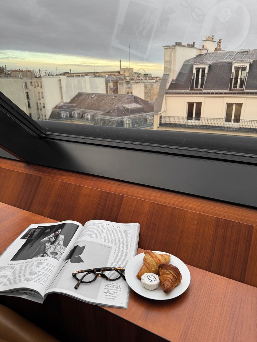 Hotel and travel content by @dom.overseas