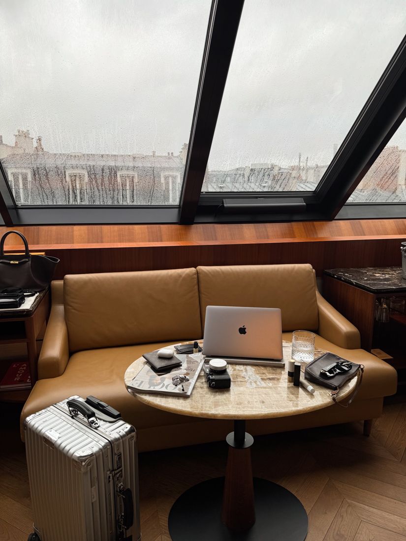 Hotel and travel content by @dom.overseas