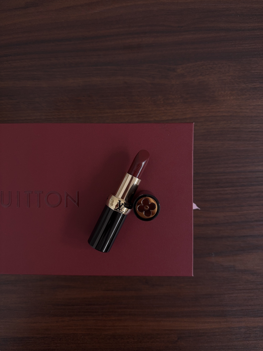 La Beauté Louis Vuitton styling